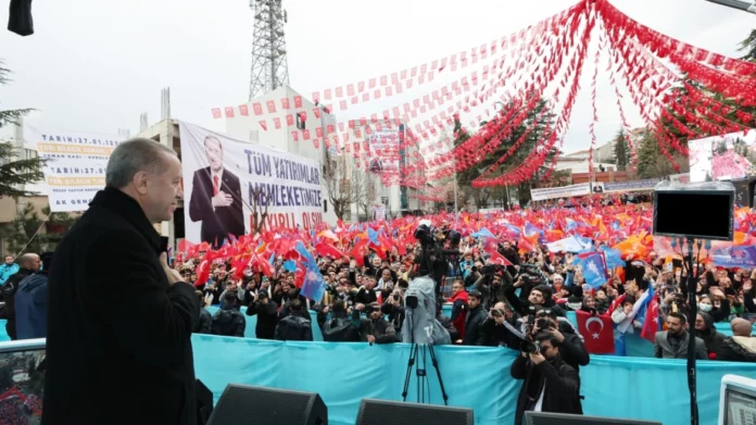 Ερντογάν: Όποιος υποτιμά την Οθωμανική Αυτοκρατορία, είναι είτε προδότης είτε δεν μπορεί να τη χωνέψει – (VIDEO)