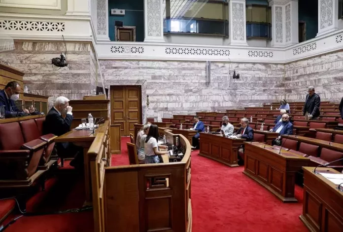 Επίτροπή Θεσμών και Διαφάνειας: Δεν υπήρξε επισύνδεση στα γραφεία του ΚΚΕ, αλλά παγίδευση – Τι κατέθεσαν οι εισαγγελείς
