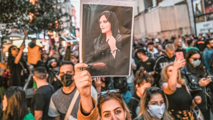 Ολλανδία: Το Αμστερντάμ καλεί σε εξηγήσεις για δεύτερη φορά σε έναν μήνα τον πρέσβη του Ιράν