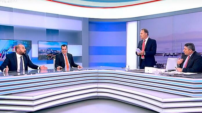 Άγριος καβγάς Τζανακόπουλου – Οικονόμου: “Είσαι υπερασπιστής του Πλεύρη” – “Θα πονέσετε από την ενημέρωση”