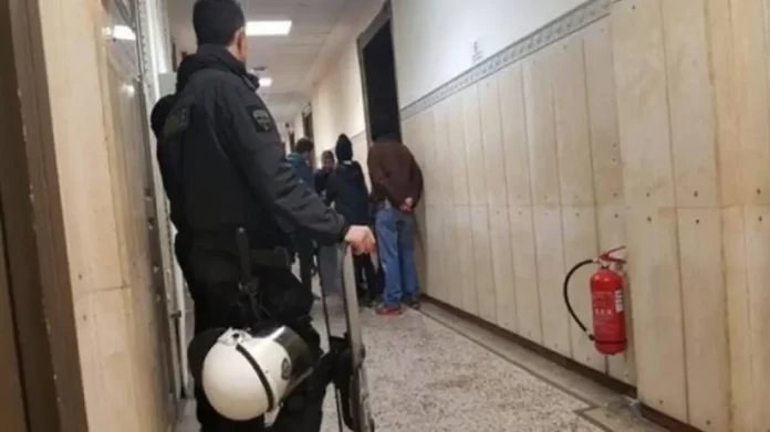 Πάτρα: Eλεύθερη η 24χρονη που κατηγορείται μαζί με άλλους έξι για σύσταση εγκληματικής οργάνωσης