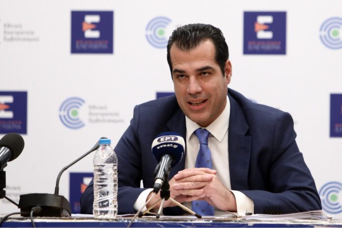 Πλεύρης: Απαντάει στον Τσίπρα για τις ελλείψεις στα φάρμακα – “Λαϊκίζει χωρίς καμία πρόταση”