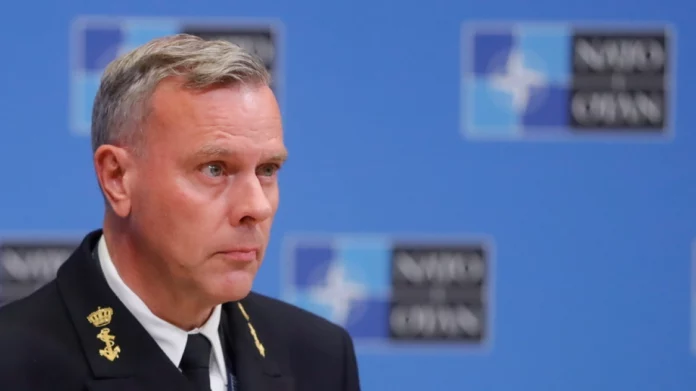 ΝΑΤΟ: Η κάθε χώρα θα πρέπει να αποφασίσει ξεχωριστά αν θα δώσει άρματα στην Ουκρανία
