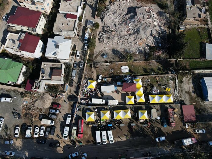 Τουρκία: Συνελήφθησαν 12 άτομα από τον κατασκευαστικό κλάδο σε σχέση με τον πολύνεκρο σεισμό