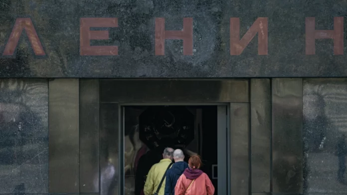 Μόσχα: Μεθυσμένος ήθελε να κλέψει το ταριχευμένο σώμα του Λένιν