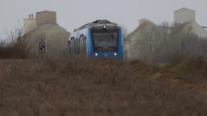 Γαλλία: Συνελήφθη άντρας που απείλησε να ανατινάξει τρένο υψηλής ταχύτητας