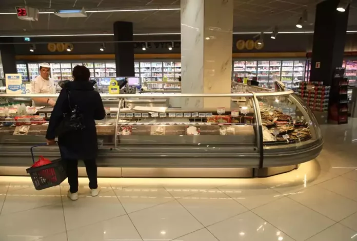 Κρέας από «χρυσάφι» στην αγορά: Πόσο αυξήθηκε η τιμή του μέσα σε έναν χρόνο – Τα ακριβότερα είδη