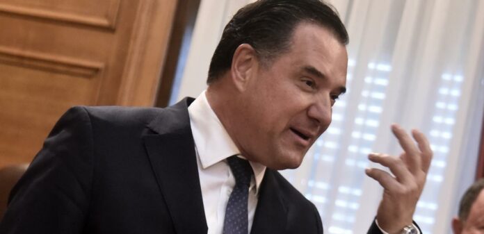 Α.Γεωργιάδης: «Eπάνω» στους νεκρούς των Τεμπών πανηγυρίζει για… Ειδικό Δικαστήριο – «Μεγάλη ημέρα»! – Τον βρίζουν όλοι!