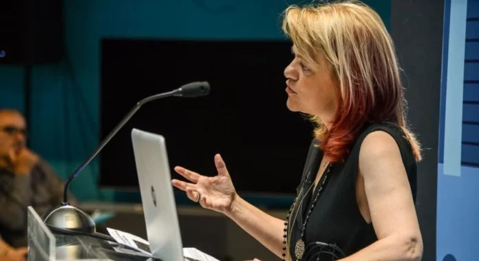 Γιατί παραιτήθηκε η διευθύντρια του Ιδρύματος Κρατικών Υποτροφιών;