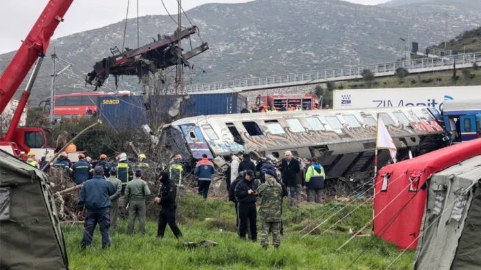 Τραγωδία στα Τέμπη: Ελεύθερος με περιοριστικούς όρους ο συμβασιούχος σταθμάρχης