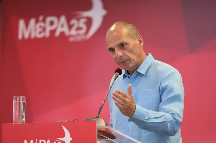 Βαρουφάκης για την επίθεση στα Εξάρχεια: Δεν ήταν αναρχικοί, μπράβοι της νύχτας ήταν