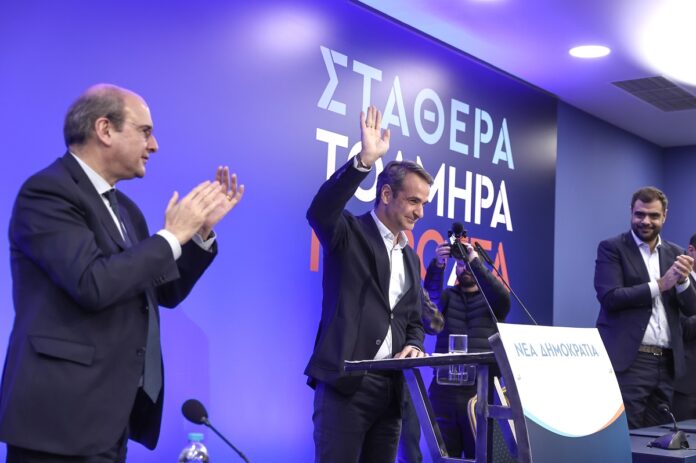 Μητσοτάκης: Κίνδυνος ορατός να ψηφίσει κάποιος ΠΑΣΟΚ και να δει πρωθυπουργό Τσίπρα και υπ. Οικονομικών Βαρουφάκη