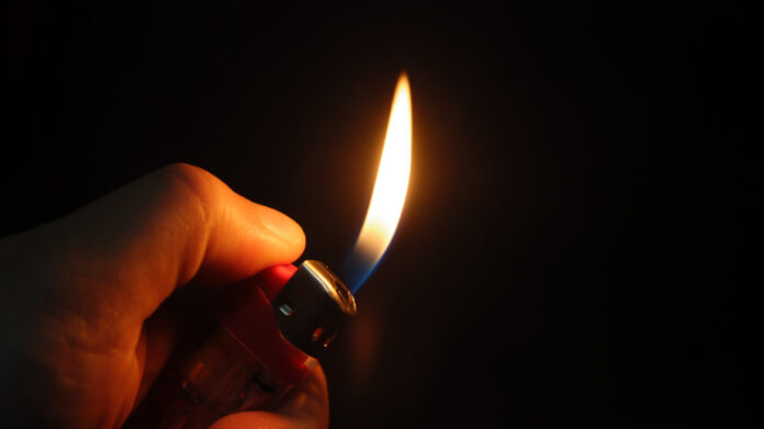 Πανικός από εμπρησμό σε ουζερί στην Πτολεμαΐδα