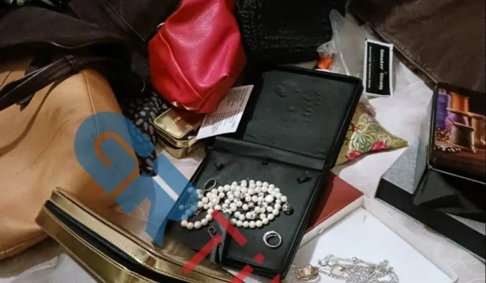 «Περίεργη» διάρρηξη στο σπίτι υποψήφιας του ΠΑΣΟΚ – «Κατέβασαν όλα τα έγγραφά μου»