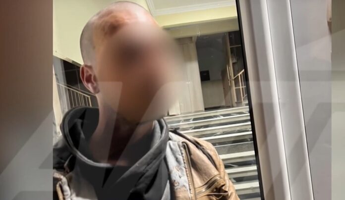 Αμίλητος στα Δικαστήρια Κατερίνης ο καθ΄ομολογίαν μητροκτόνος – Πήρε προθεσμία να απολογηθεί