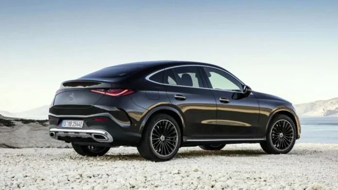 «Supercars» – Σε λογαριασμό νεκρού έκαναν τις καταθέσεις τα θύματα του κυκλώματος