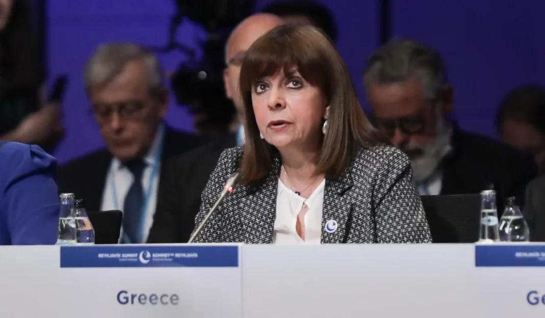 544f1403f18e727b7c701efede2634e2_XL