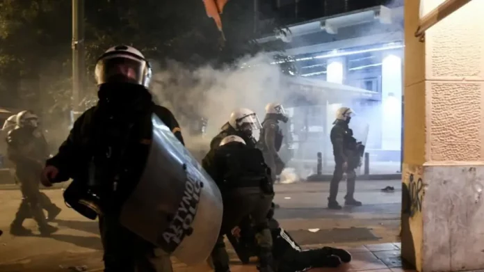 Θεσσαλονίκη: Καταδικάστηκε φοιτητής για βία κατά αστυνομικού σε πορεία για τον Γρηγορόπουλο