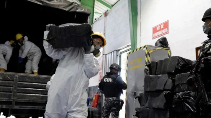 Ισημερινός: Πάνω από 64 τόνοι κοκαΐνης κατασχέθηκαν μέσα σε 4 μήνες