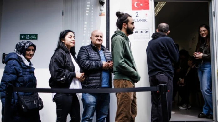 Γερμανία: Σχεδόν το 67% της τουρκικής διασποράς ψήφισε Ερντογάν