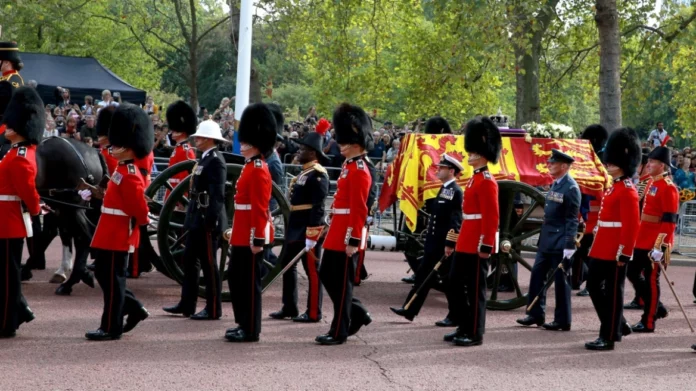 Βασίλισσα Ελισάβετ: Η κηδεία της κόστισε στην κυβέρνηση 162 εκατ. λίρες