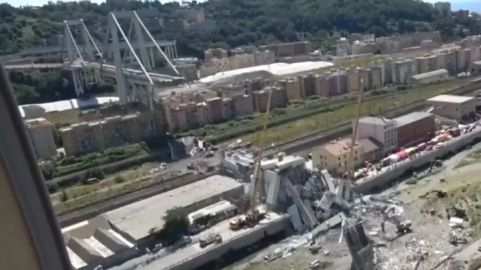 Κατάρρευση γέφυρας στη Γένοβα: Ήξερα πως είναι ελαττωματική, παραδέχεται πρώην διευθύνων σύμβουλος