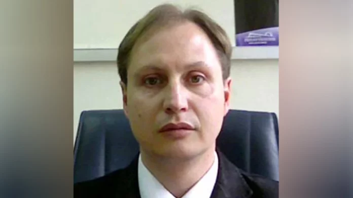 Θεσσαλονίκη: «Κερνούσε δηλητήριο τη γυναίκα του» – Ενοχή του λέκτορα του ΑΠΘ για τη διπλή δολοφονία ζήτησε ο εισαγγελέας