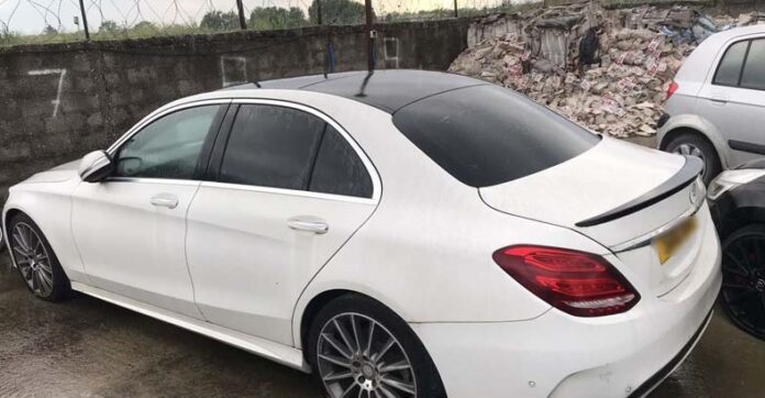 Θεσσαλονίκη: Σε πάρκινγκ στο αεροδρόμιο «Μακεδονία» βρέθηκαν πολυτελή οχήματα που κλάπηκαν στη Βρετανία