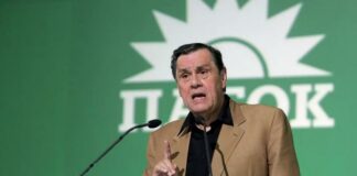 Απεβίωσε ο Θανάσης Τσούρας, ιστορικό στέλεχος του ΠΑΣΟΚ