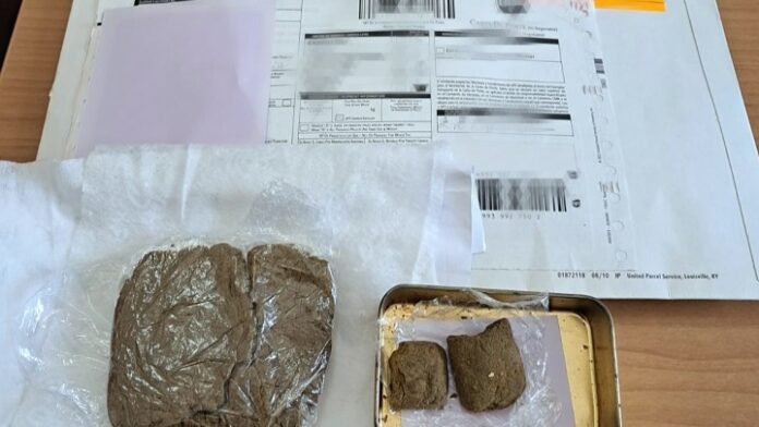 Κως:Συνελήφθησαν δύο άτομα στο πλαίσιο εντοπισμού και ελεγχόμενης παράδοσης δέματος ναρκωτικών ουσιών