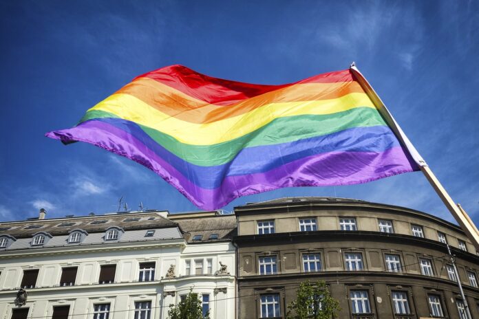 Καλιφόρνια: Απαγορεύεται η σημαία του Pride σε δημόσια κτίρια