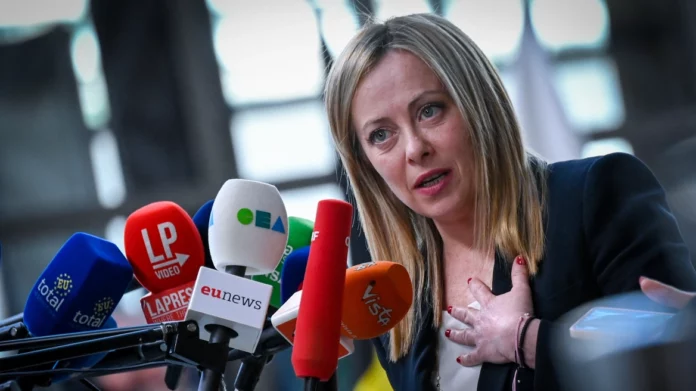 Ιταλία: Να κατέβει στις ευρωεκλογές σκέφτεται η Τζόρτζια Μελόνι