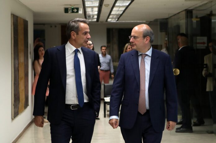 Μητσοτάκης: Πριν από τις αρχές Αυγούστου θα ψηφιστεί το πρώτο οικονομικό νομοσχέδιο