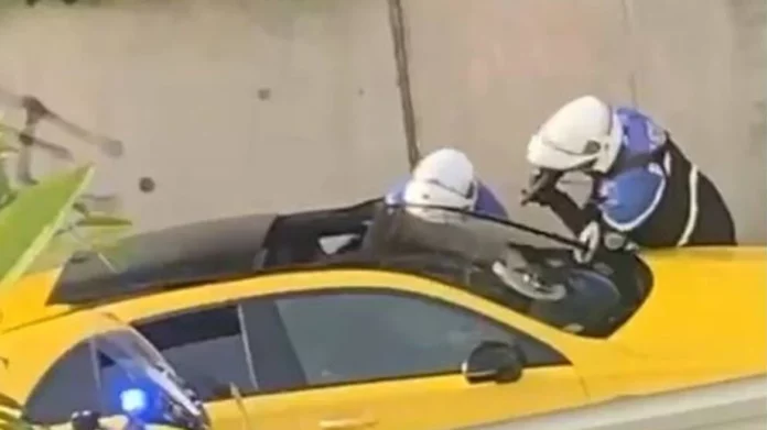 Γαλλία: Αστυνομικοί πυροβόλησαν και σκότωσαν ανήλικο οδηγό που δεν σταμάτησε για έλεγχο