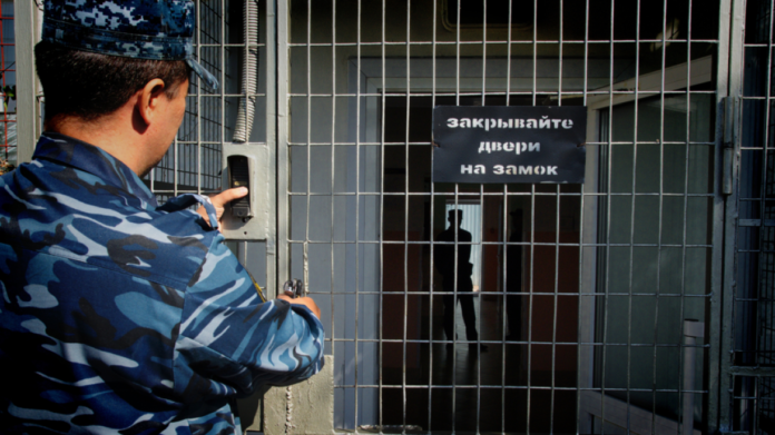 Ρωσία: Κάθειρξη 13 ετών σε άνδρα που φέρεται να δούλευε για την κατασκοπεία της Γερμανίας