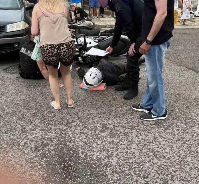 Πετρούπολη: Αυτοκίνητο παραβίασε «stop» και τραυμάτισε τέσσερις άντρες της ΔΙ.ΑΣ.