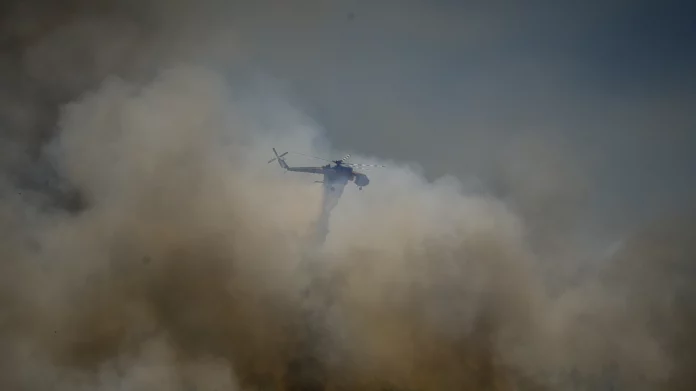 Ηλεία: Συνελήφθη άνδρας για απόπειρα εμπρησμού – Πώς σώθηκε η Αρχαία Ολυμπία, ποια η εξέλιξη των πυρκαγιών