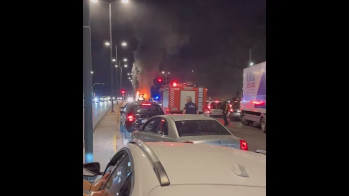 Λεωφόρος Βουλιαγμένης: Αυτοκίνητο τυλίχτηκε στις φλόγες μέσα σε δευτερόλεπτα