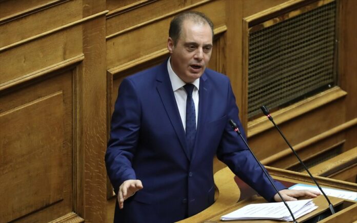 Επίθεση Βελόπουλου στην κυβέρνηση: Εφαρμόζετε το «μοντέλο Λένιν»!