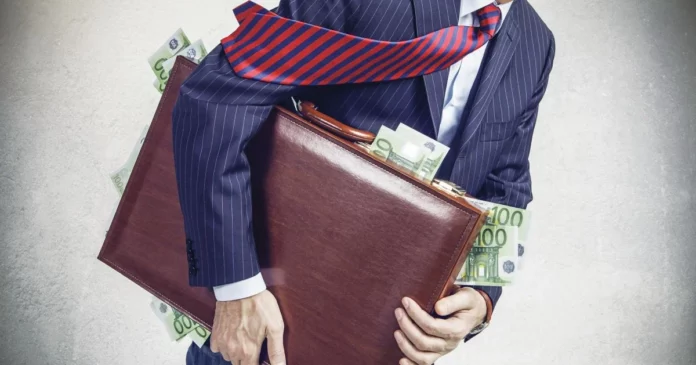 Αβγατίζουν τα χρέη τους οι «μεγάλοι»!