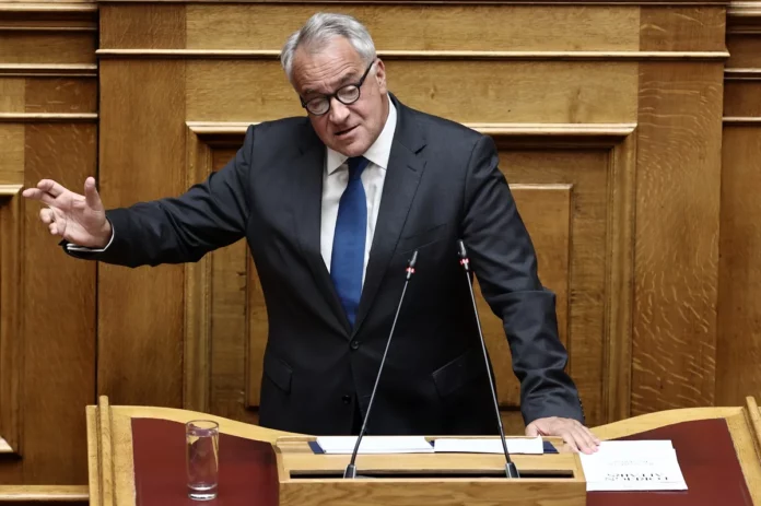 Θεωρίες Μ.Βορίδη για Τούρκους πράκτορες που βάζουν φωτιά στην Ρόδο