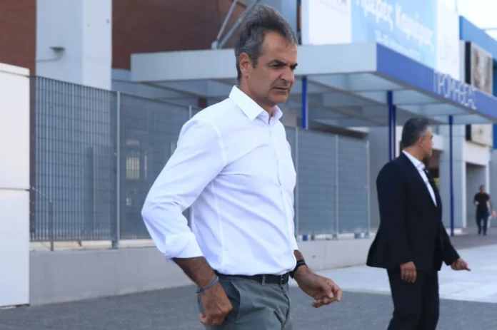 Η διάλυση των πάντων - Πώς ξεκίνησε έτσι η δεύτερη τετραετία του Μητσοτάκη