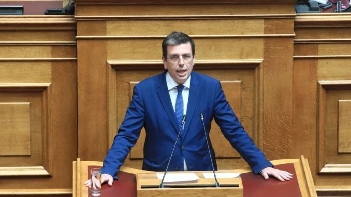 Στη Χίο ο Καιρίδης για το μεταναστευτικό: Σύμμαχός μας οι τοπικές κοινωνίες