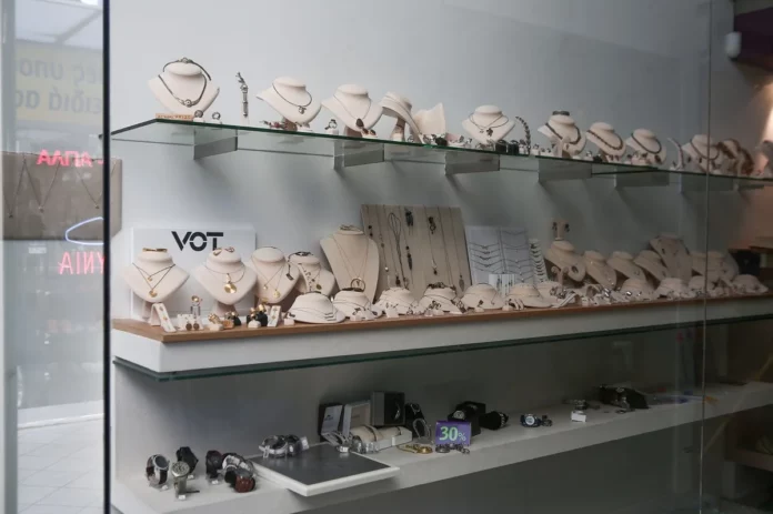 Έδεσσα: Πήρε πανάκριβο κόσμημα με πλαστό αποδεικτικό μεταφοράς χρημάτων