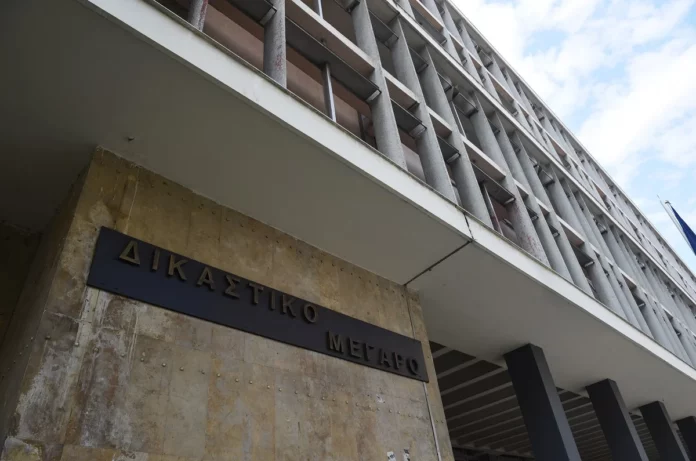 Θεσσαλονίκη: Ελεύθερη η 27χρονη που μαχαίρωσε 30χρονη για λόγους ερωτικής αντιζηλίας