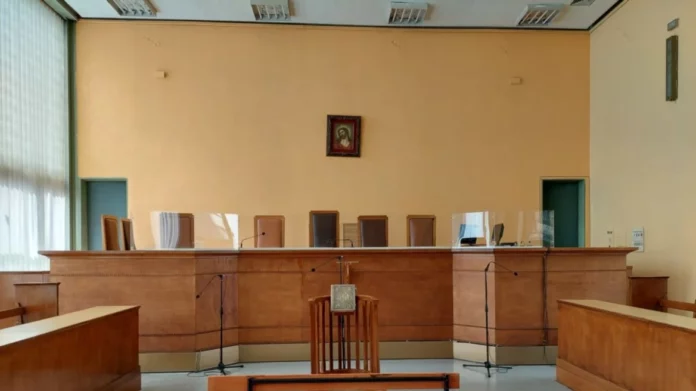 Λάρισα: Η εξωσυζυγική σχέση, τα λεφτά που «έβγαλαν» φτερά και η φυγή στο εξωτερικό