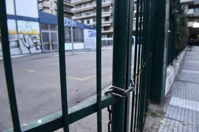 Πάτρα: Σοβαρό επεισόδιο μεταξύ μαθητών σε σχολείο με τραυματία 13χρονο