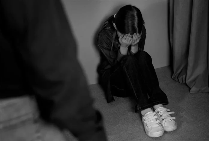 Σχολεία: Πότε λειτουργεί η πλατφόρμα καταγγελιών για μπούλινγκ – Μπαράζ αντιδράσεων