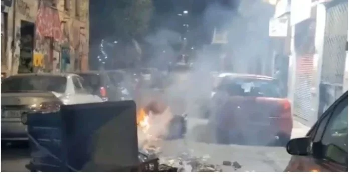 Νέο Ηράκλειο: 16χρονη τραυματίστηκε σε επεισόδια – Ακολούθησε νύχτα έντασης με μολότοφ και χημικά στα Εξάρχεια