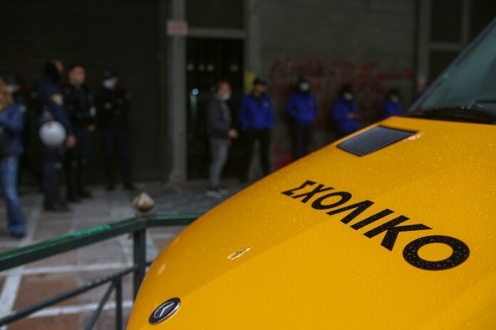 Σοκ στην Τανάγρα: 10χρονος μαθητής με αναπηρία περιφερόταν μόνος του – Δύο συλλήψεις